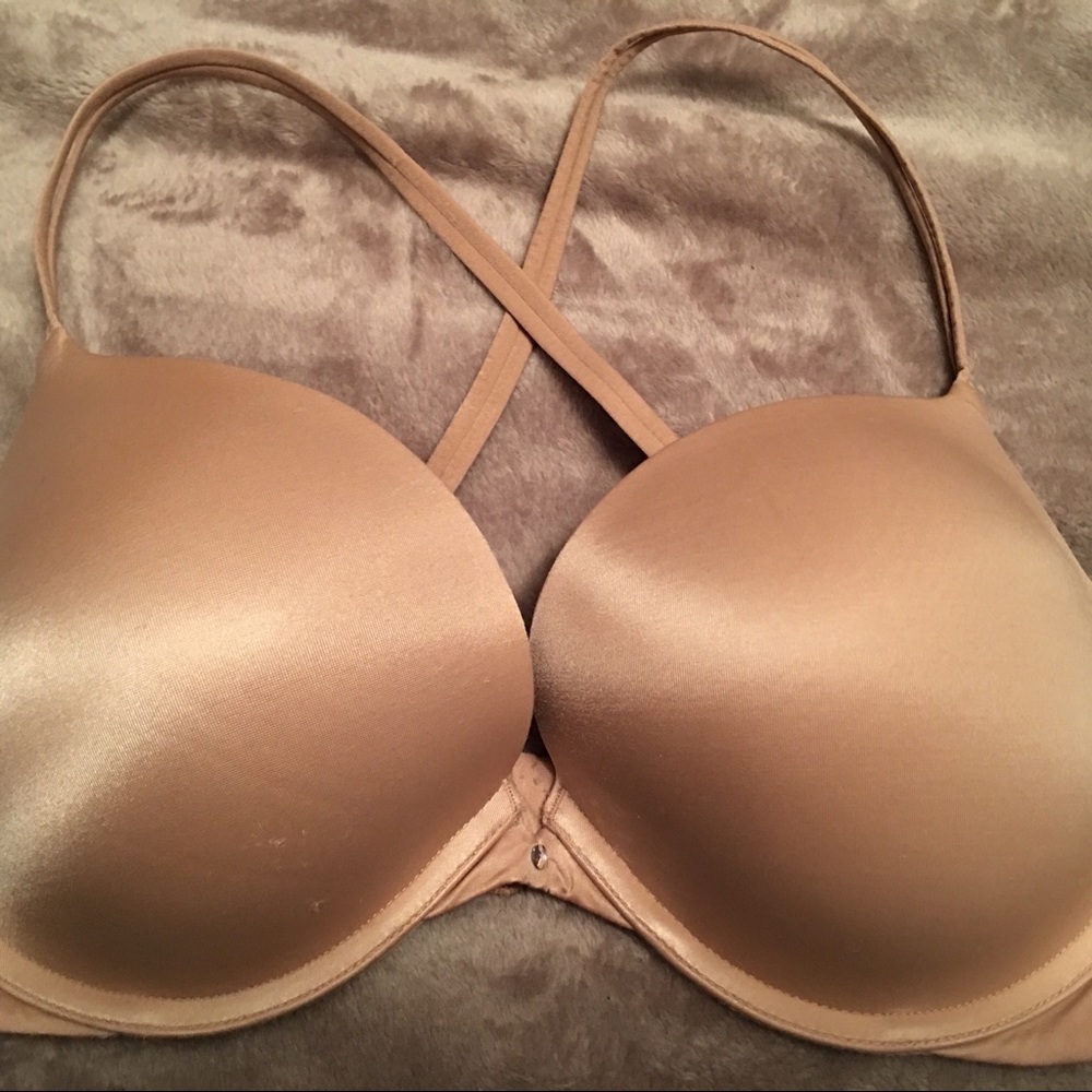 VICTORIAS SECRET 34DD NUDE VERY SEXY PUSH UP BRA